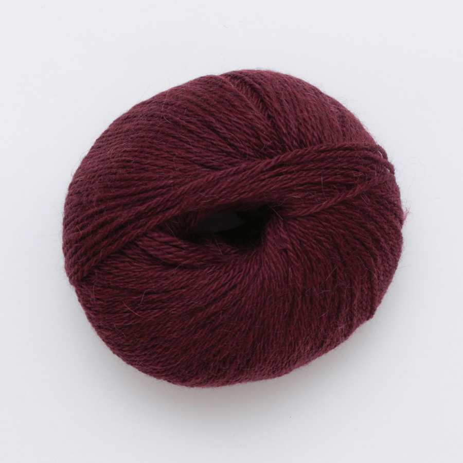 Universal Yarn Fawning