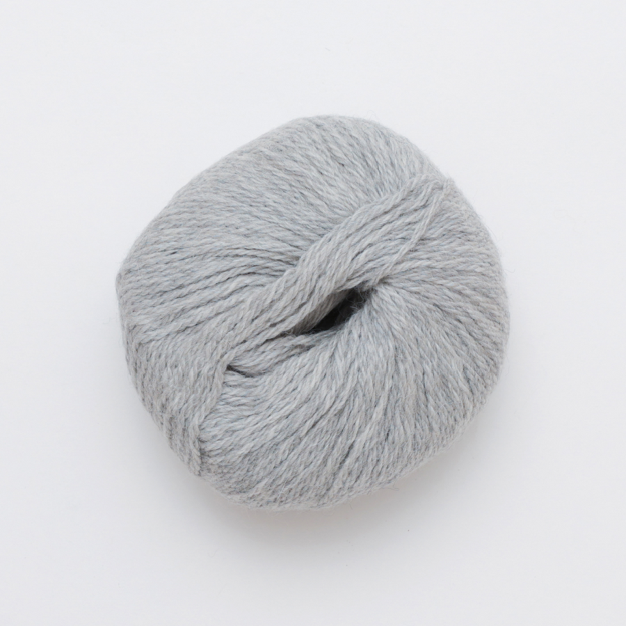 Universal Yarn Fawning