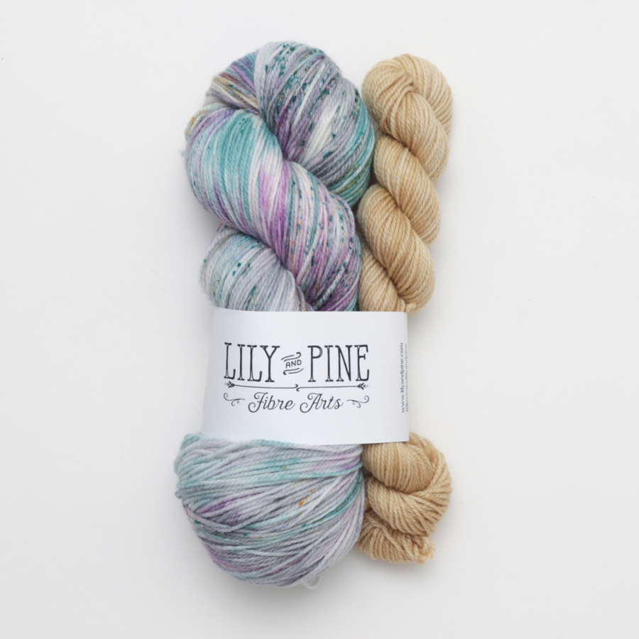 Lily & Pine Day Lily Sock Set