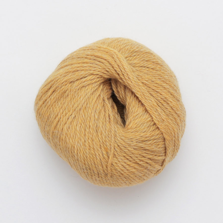 Universal Yarn Fawning