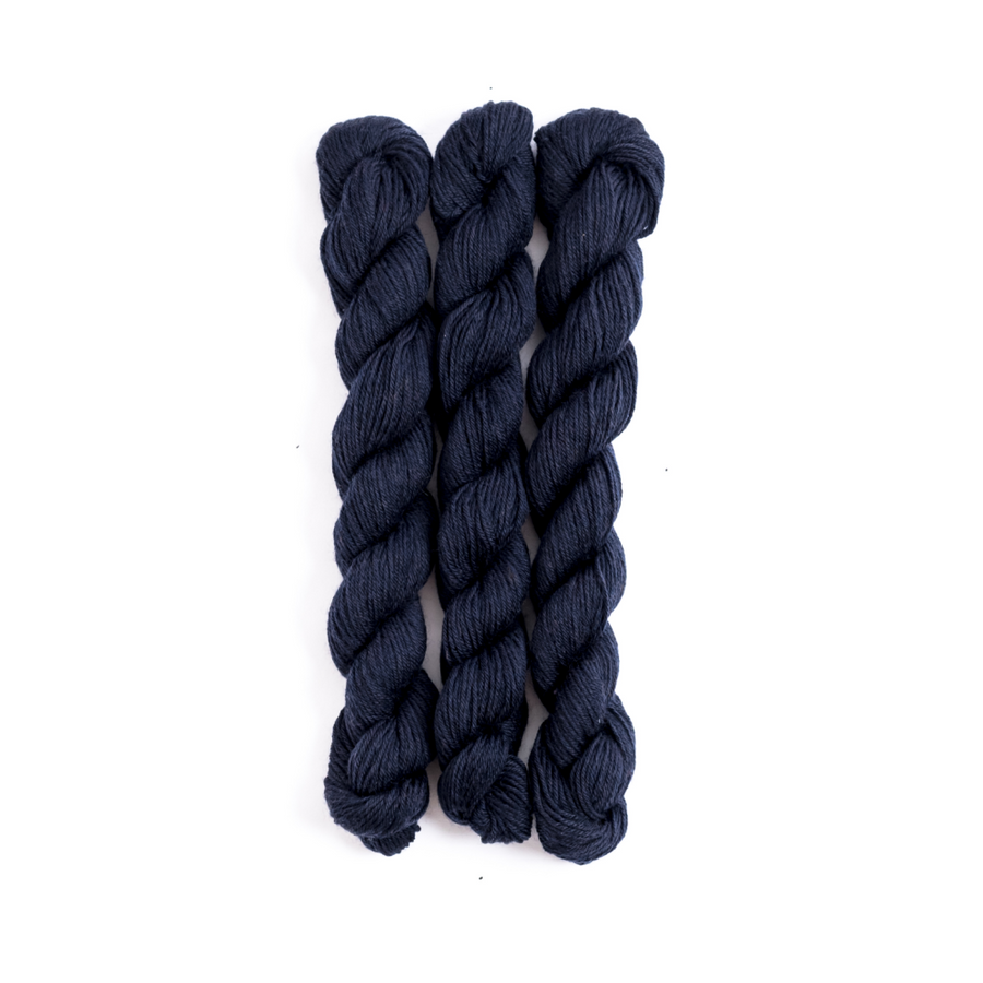 Leo & Roxy Basics Mini Skeins